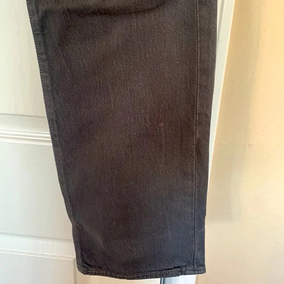 Mens LEVIS 501 31x32 in grey with some wear but very cool - Picture 3 of 8